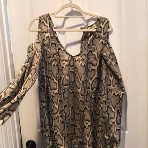 Show Me Your Mumu top!